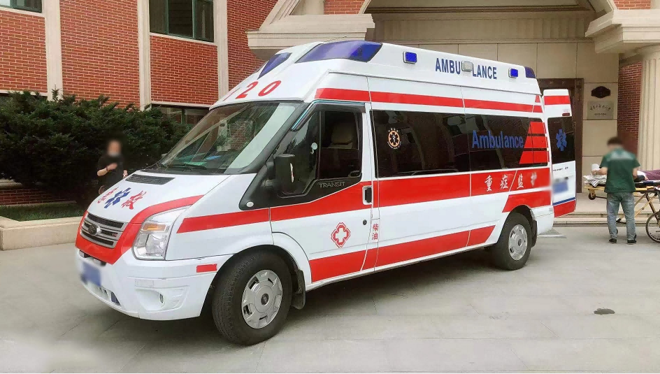 台江县重症监护救护车